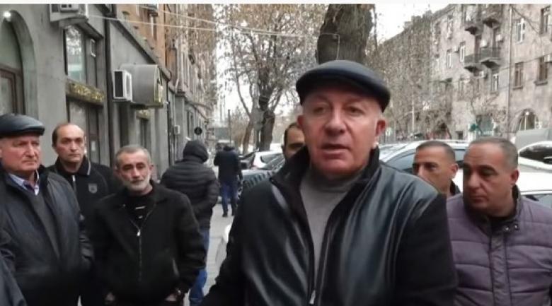 Img default alt hy