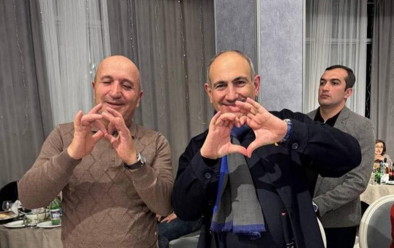 Img default alt hy
