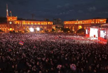 Img default alt hy